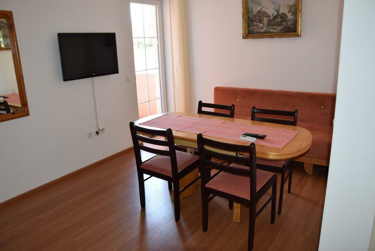 Apartmani Diana Медулин Экстерьер фото